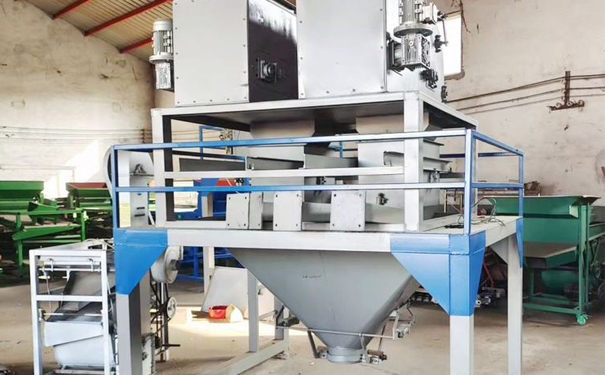 自動定量稱重包裝秤 自動定量稱重包裝秤