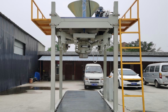 噸袋包裝機(jī) 噸袋包裝機(jī)